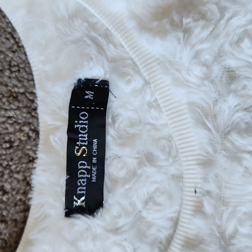 Knapp studio size M shirt - Picture 3 of 4